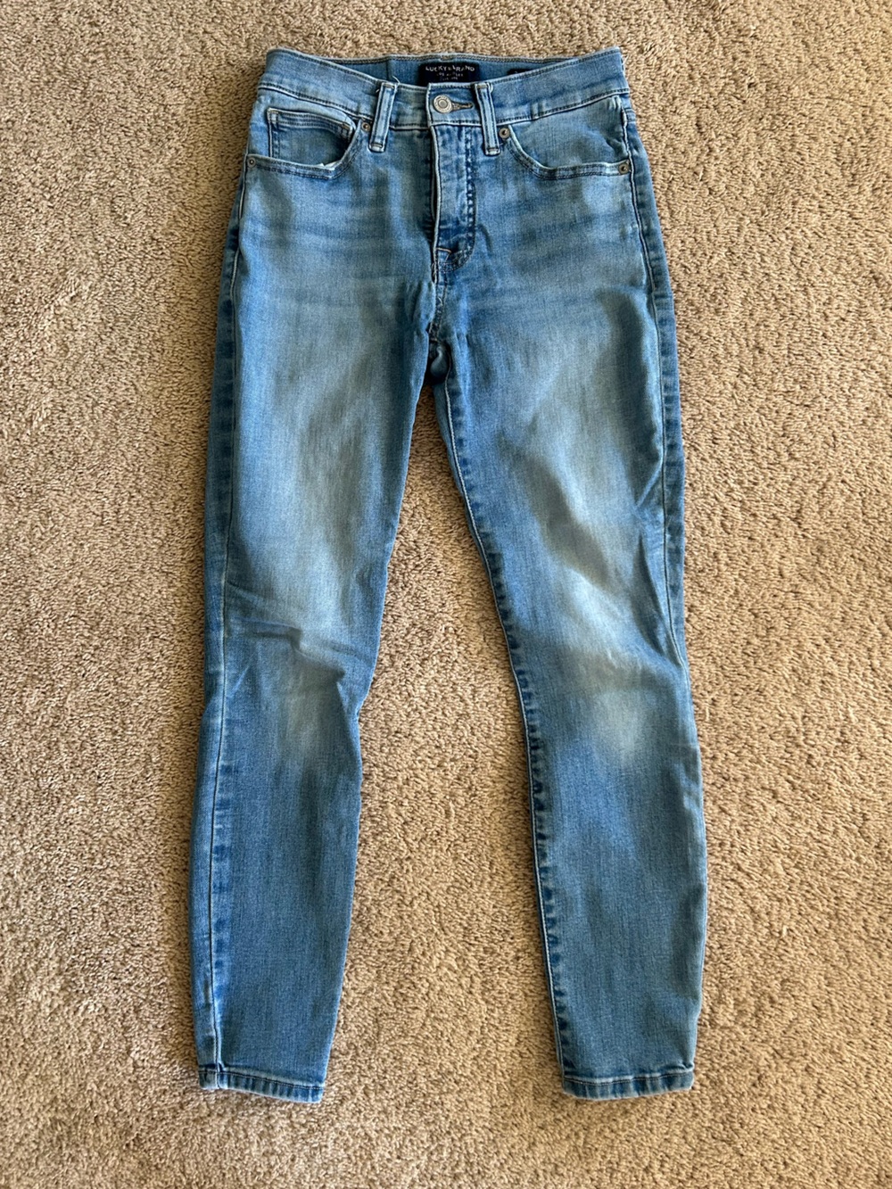 Lucky Brand Mid Rise Skinny Jeans in Light Blue Wash